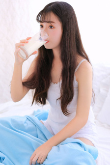 从指尖传出的认真的热情青梅竹马是消防员